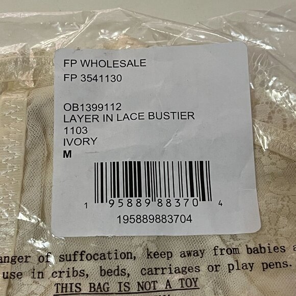 Free People Layer In Lace Bustier Ivory  Adjustable Straps Size: M - Picture 3 of 3